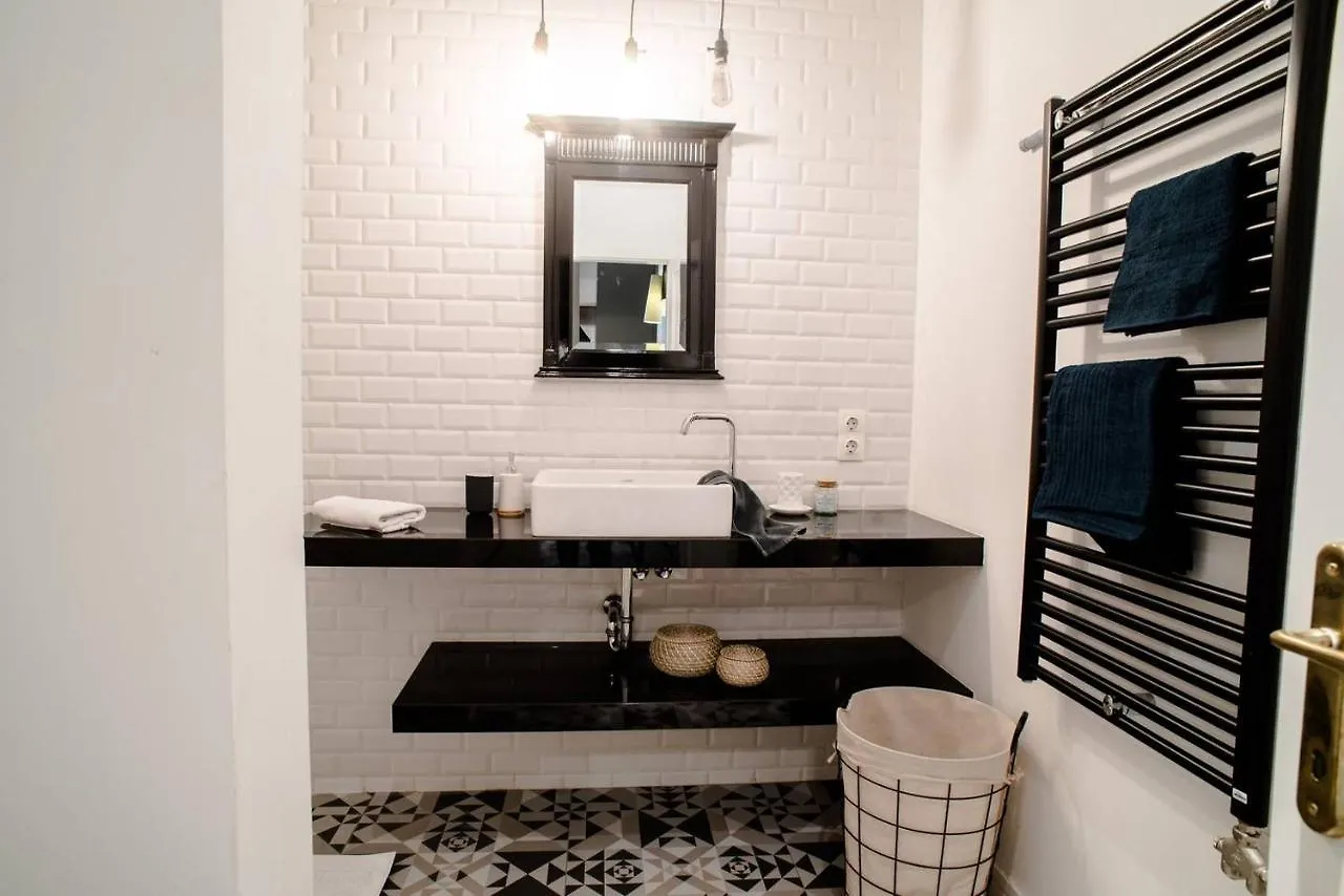 Stunning New Central Home Near Basilica 부다페스트 헝가리